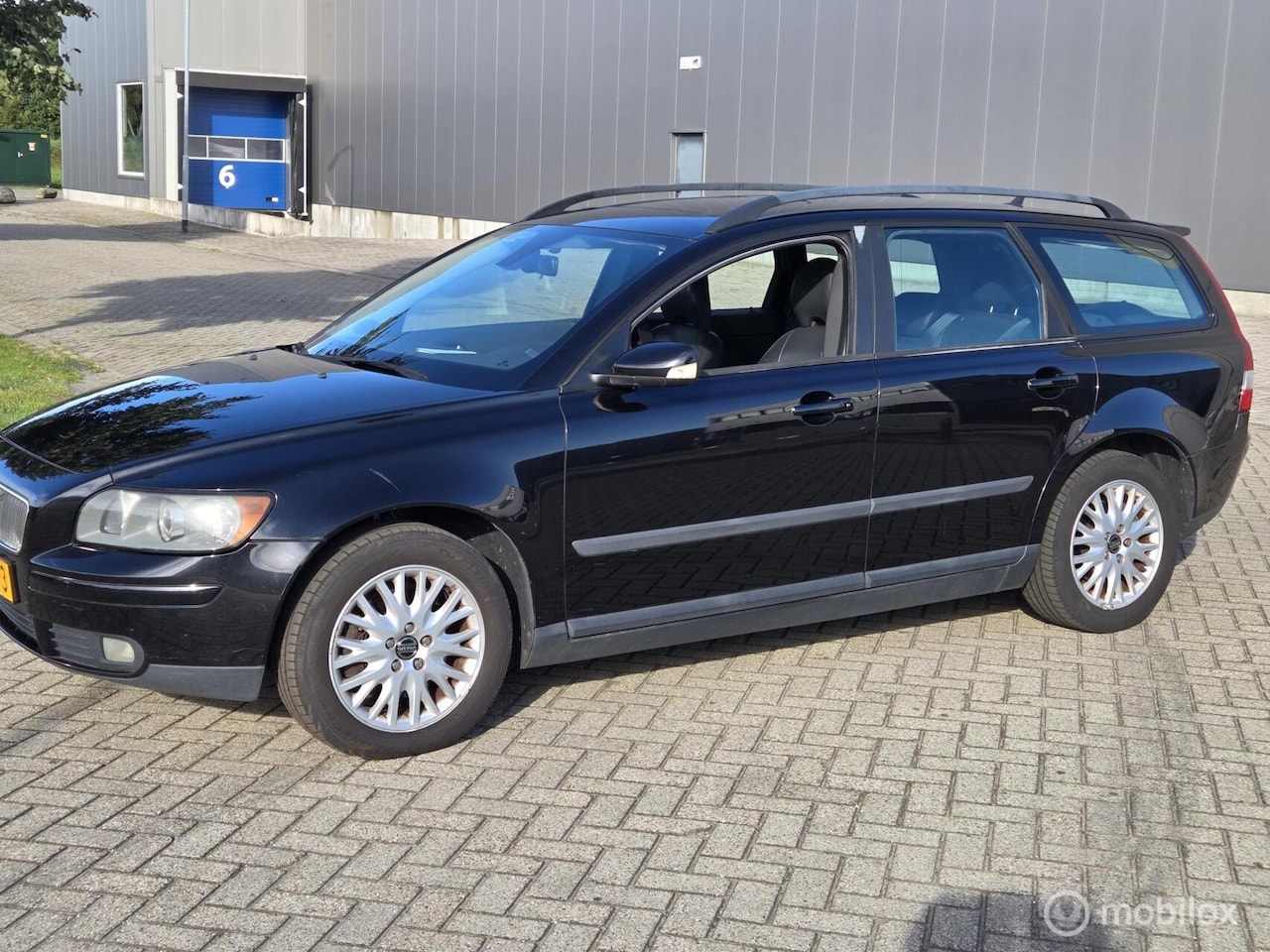 Volvo V50 - 2.4i 2.4i - AutoWereld.nl