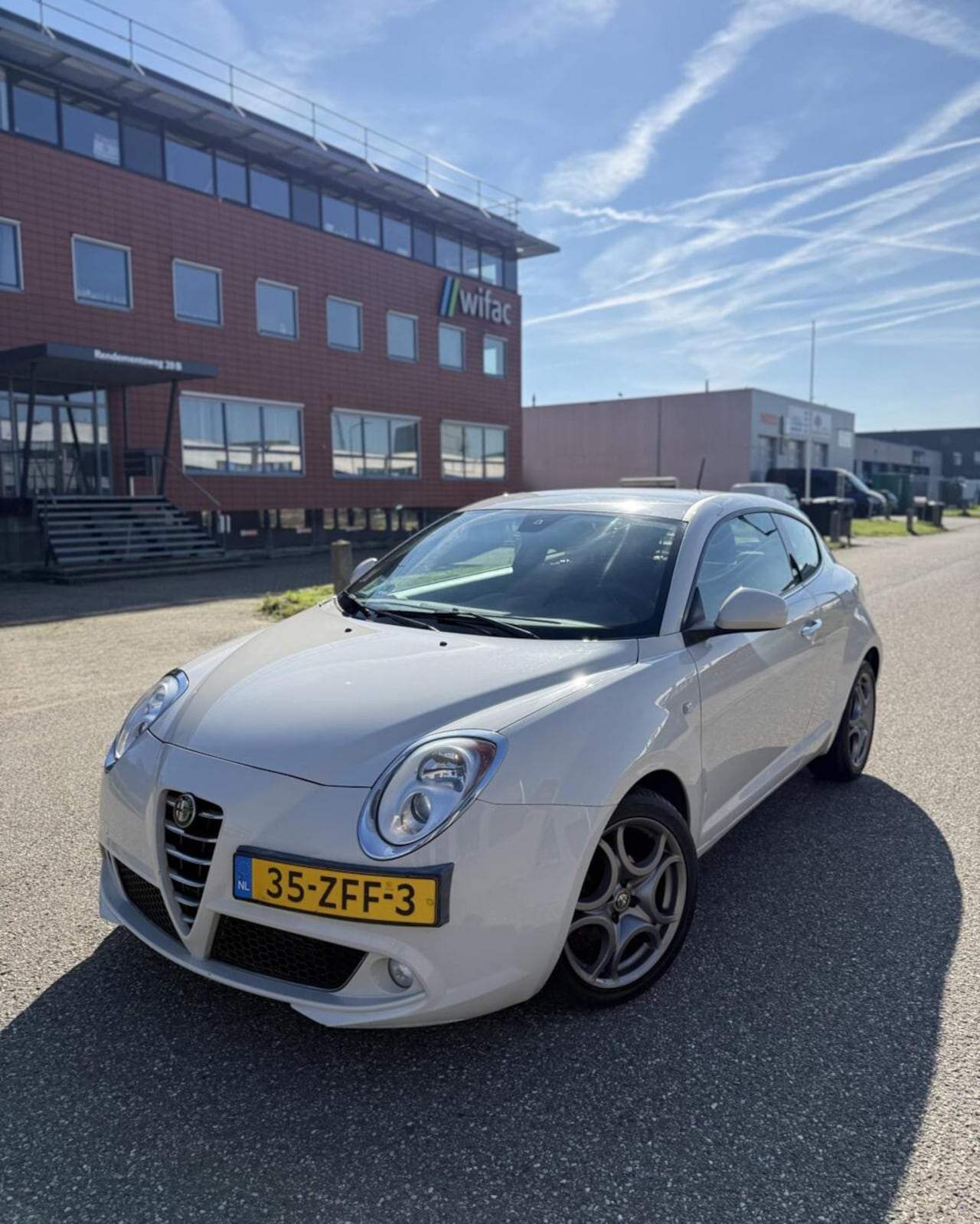 Alfa Romeo MiTo - 0.9 TwinAir 2012 6-BAK Navi Airco Aux Velgen - AutoWereld.nl