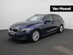 BMW 3-serie Touring - 330e Business Edition Plus | Automaat | Navigatie | Apple Carplay / Android Auto | Achteru