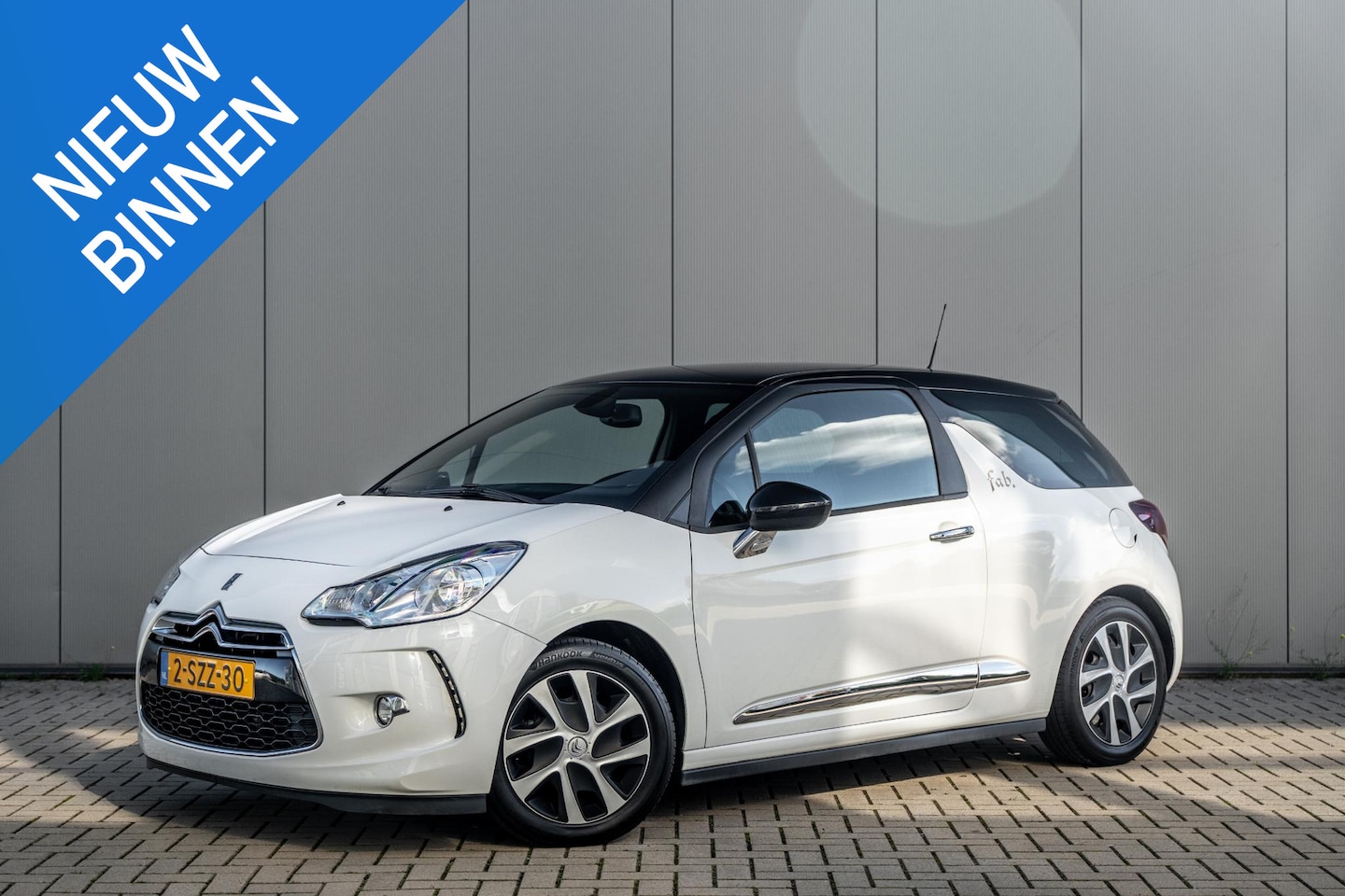 Citroën DS3 - 1.2 VTi Limited Edition 'by Fab' Distributie vervangen op 62 DKM | Climate | Cruise | Navi - AutoWereld.nl
