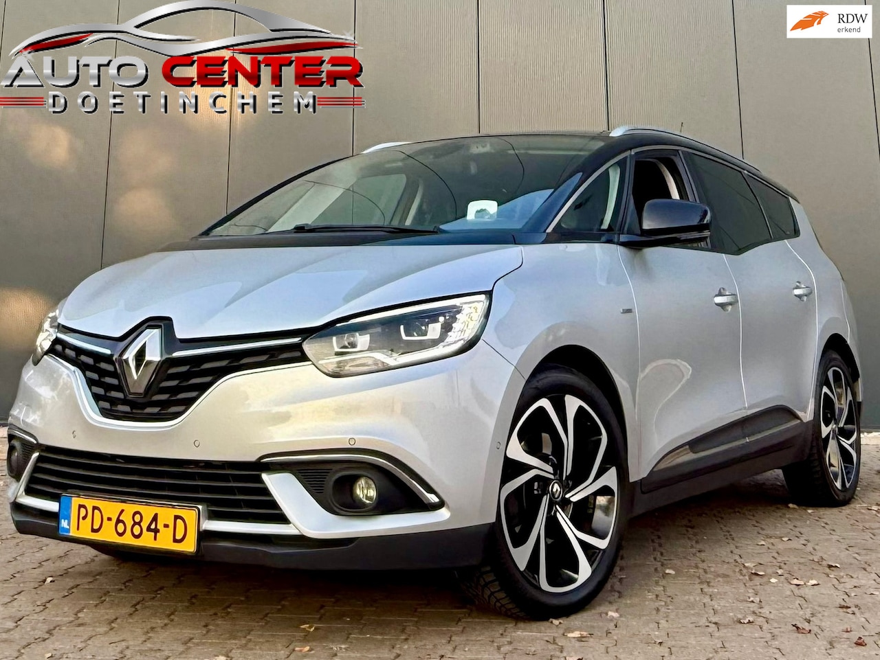Renault Grand Scénic - 1.2 TCe Bose 7p. Camera SfeerV Leder - AutoWereld.nl