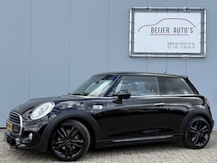 MINI Cooper - 1.5 Chili Serious Business JCW Pakket/Navigatie