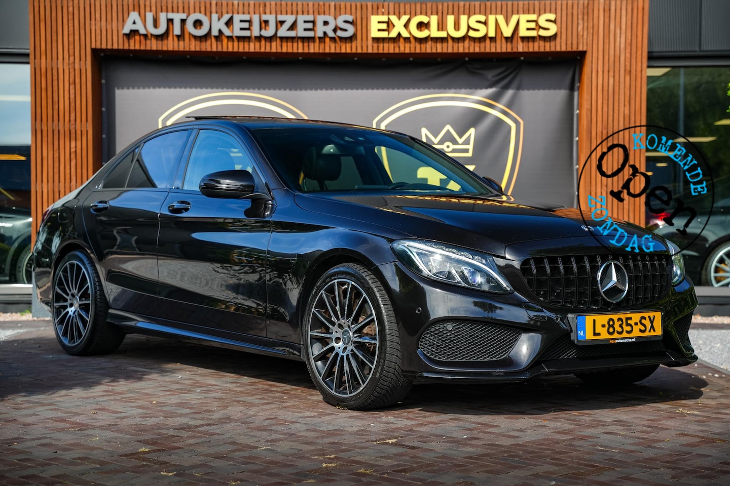 Mercedes-Benz C-klasse - 400 4MATIC AMG Panodak Leer Navigatie Cruise Stoelverw. - AutoWereld.nl