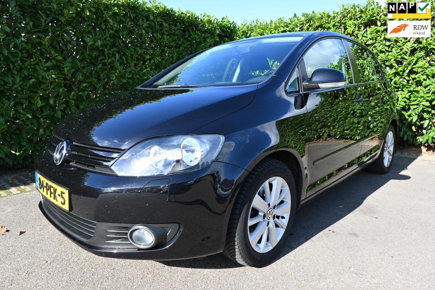 Volkswagen Golf Plus - 1.2 TSI Tour II BlueMotion. Origineel Nederlandse auto met NAP. - AutoWereld.nl