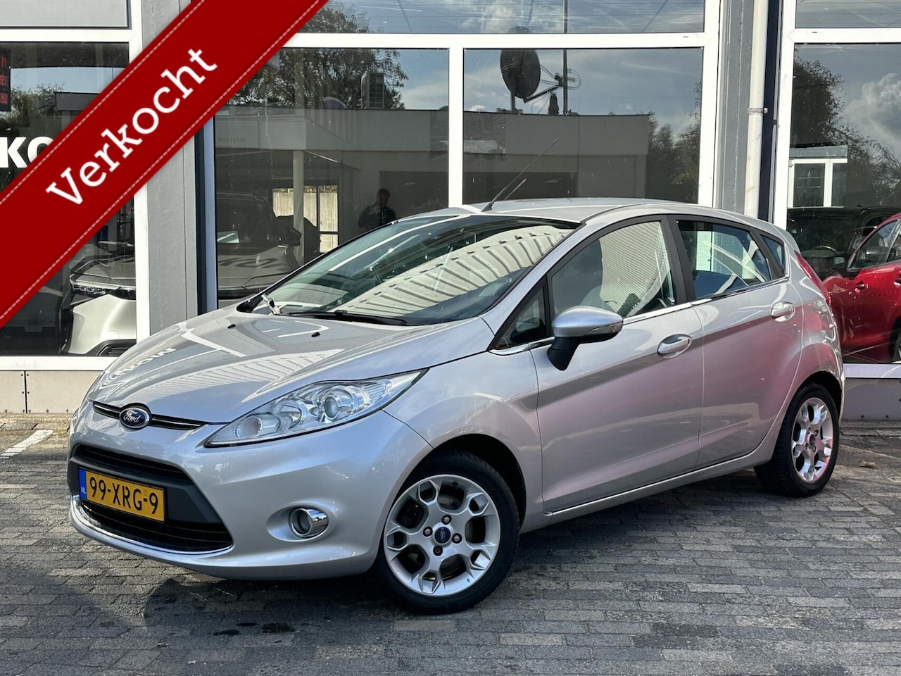 Ford Fiesta - 1.25 Titanium|All Season|Clamte/Cruise|Trekhaak - AutoWereld.nl