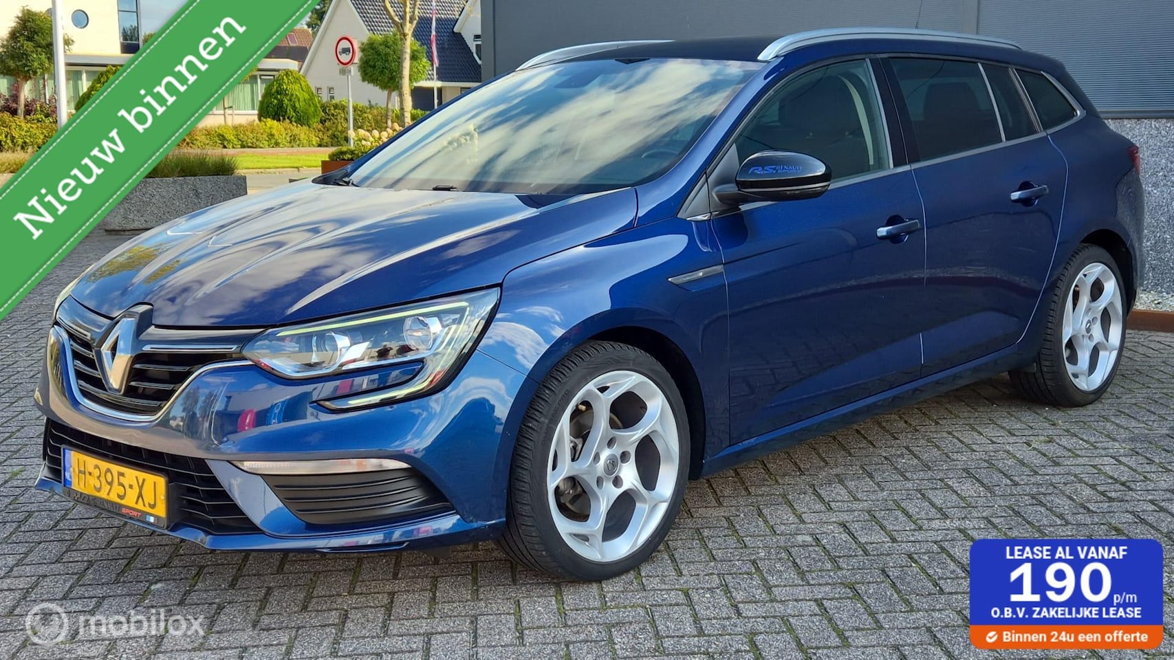 Renault Mégane Estate - 1.3 TCe Limited BOSE TREKHAAK - AutoWereld.nl
