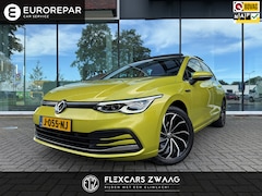 Volkswagen Golf - 1.5 eTSI Style - Automaat - Pano/schuifdak - Navi - Camera - Org.NL