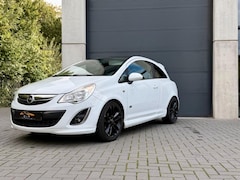 Opel Corsa - 1.4-16V | OPC Line | Navigatie | Airco | APK 05-26
