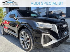 Audi Q2 - 35 TFSI S-line Matrix Pano Camera