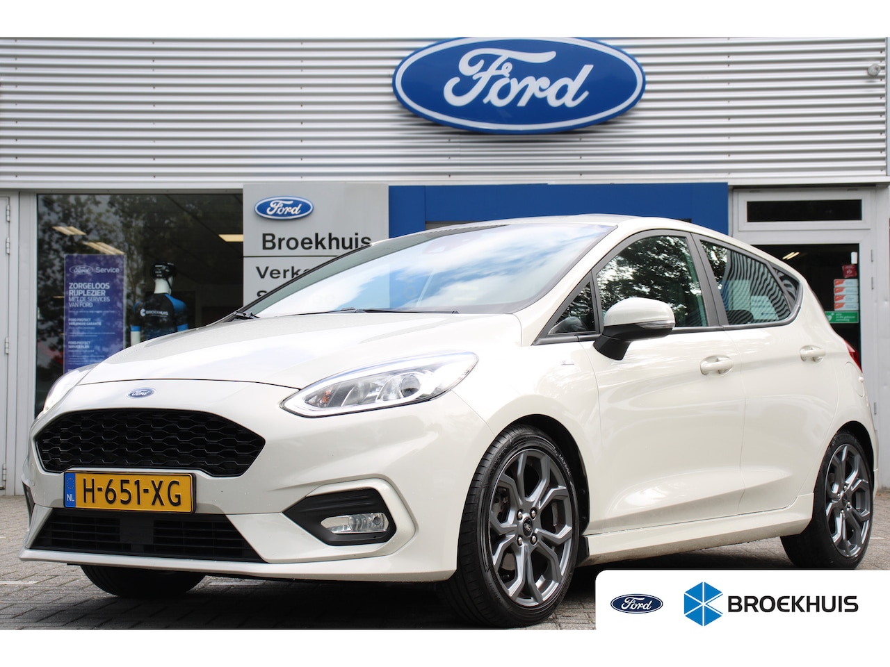 Ford Fiesta - 1.0 EB ST-LINE | NL-AUTO! | DEALER OH! | WINTERPACK | TREKHAAK | 1 EIGENAAR! | NAVI | CLIM - AutoWereld.nl
