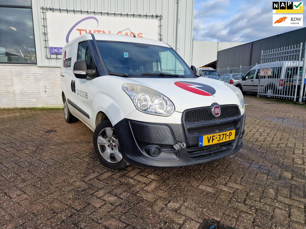 Fiat Doblò Cargo - 1.3 MultiJet Actual MOTOR DEFECT - AutoWereld.nl