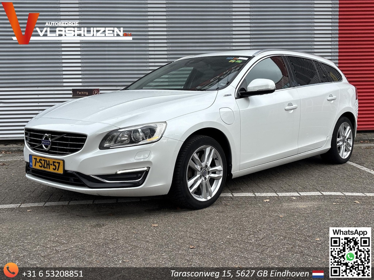 Volvo V60 - 2.4 D6 AWD Plug-In Hybrid Summum | Leder | Climate | Cruise | Navi | PDC | Stoelverwarming - AutoWereld.nl