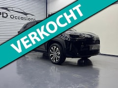 Toyota Yaris Cross - 1.5 Hybrid 130PK First Edition - Winter pakket - Camera - Cruise