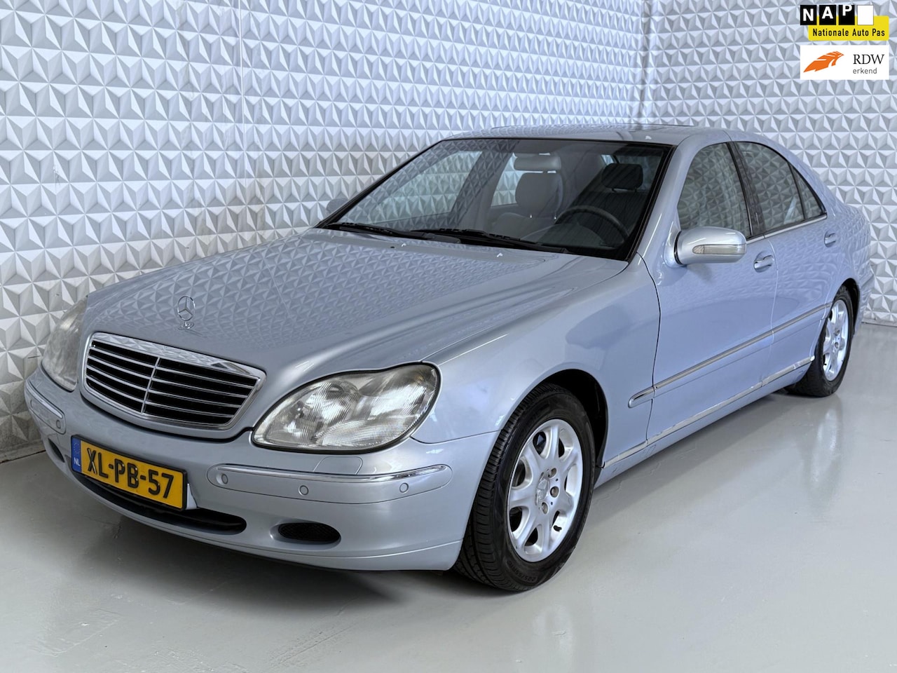 Mercedes-Benz S-klasse - 320 met onderhoudshistorie! (1999) - AutoWereld.nl