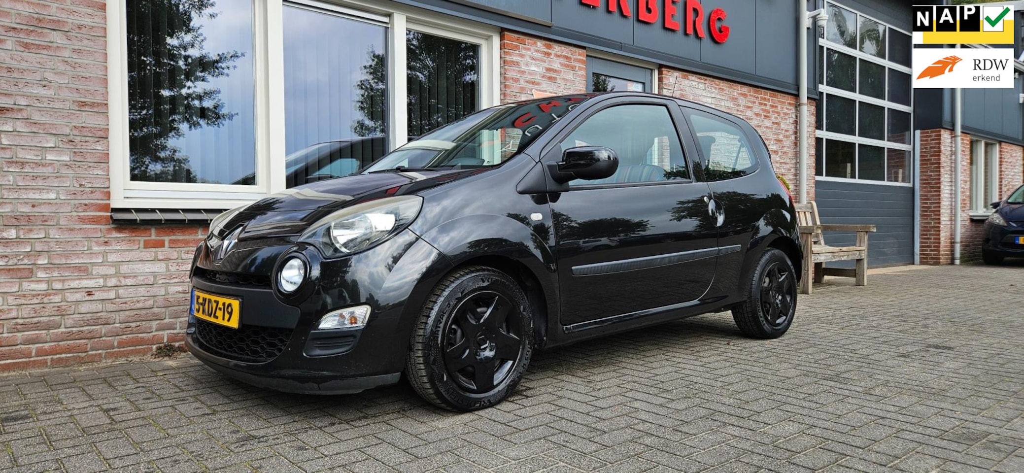 Renault Twingo - 1.2 16V Collection Airco! Leuke Auto! NAP! - AutoWereld.nl