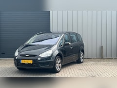 Ford S-Max - 2.0 Titanium FlexiFuel 7 personen NAVI TREKHAAK