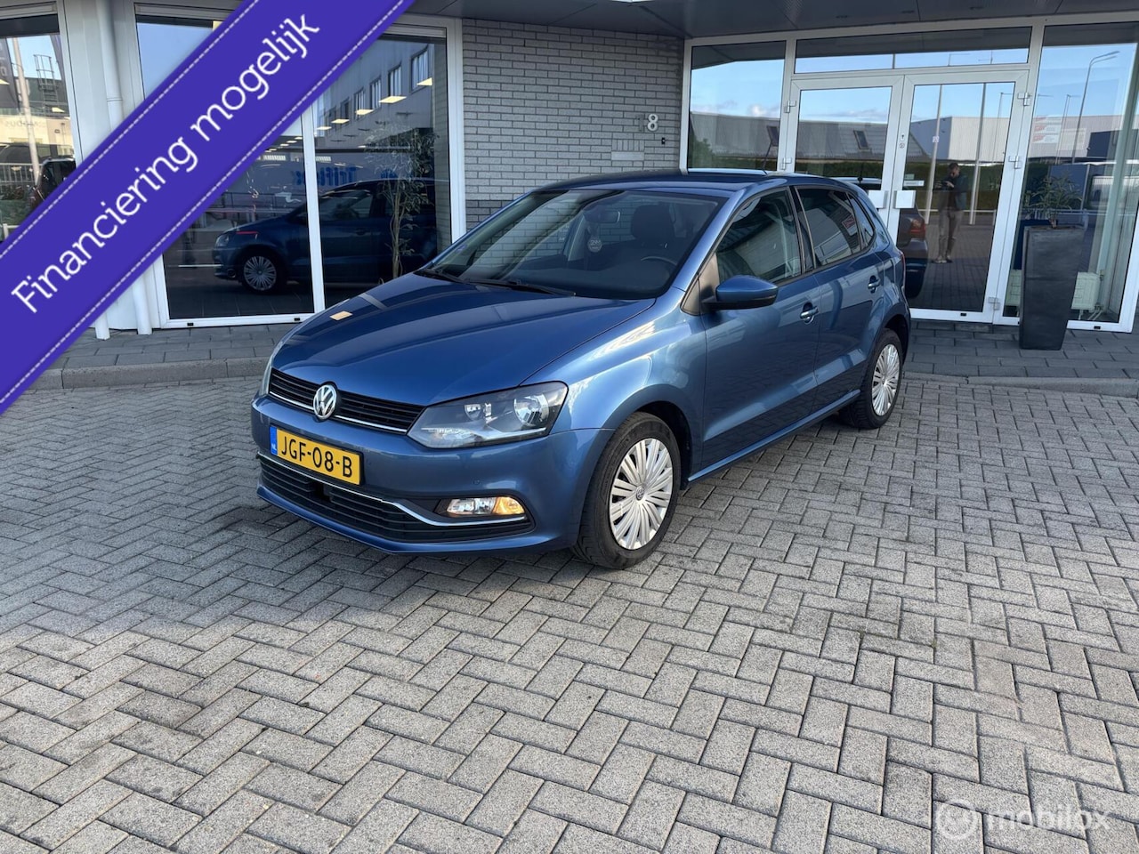 Volkswagen Polo - 1.2 TSI Highline 1.2 TSI Highline,CarPlay,cruise,parkeersenso - AutoWereld.nl