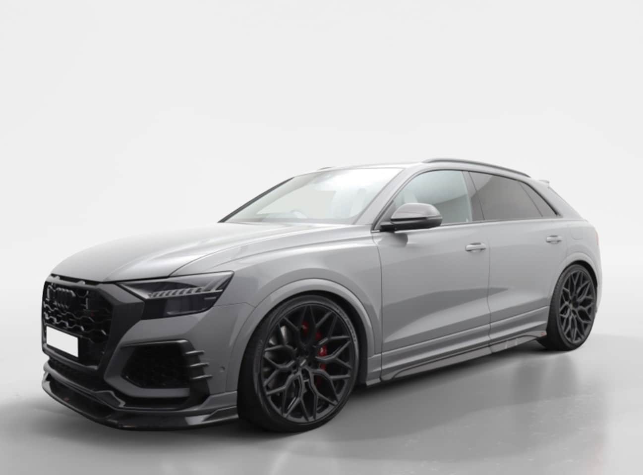 Audi RSQ8 - URBAN AUTOMOTIVE CARBON | Akrapovic | 24'' Vossen | 725pk - AutoWereld.nl