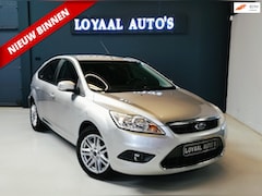 Ford Focus - 1.6-16V Titanium | AIRCO | CRUISE | TREKHAAK | PDC | APK