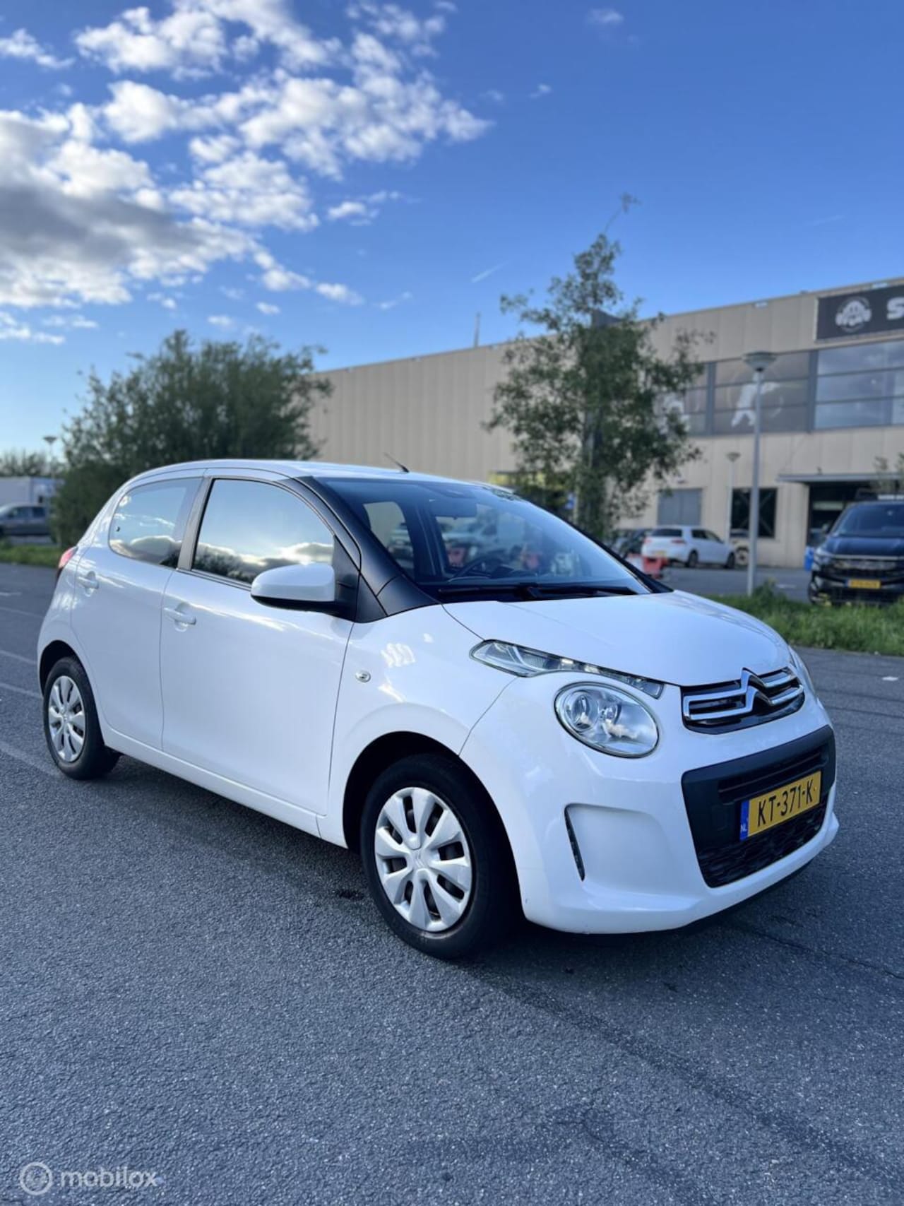 Citroën C1 - 1.0 e-VTi Airscape Shine 1.0 e-VTi Airscape Shine - AutoWereld.nl