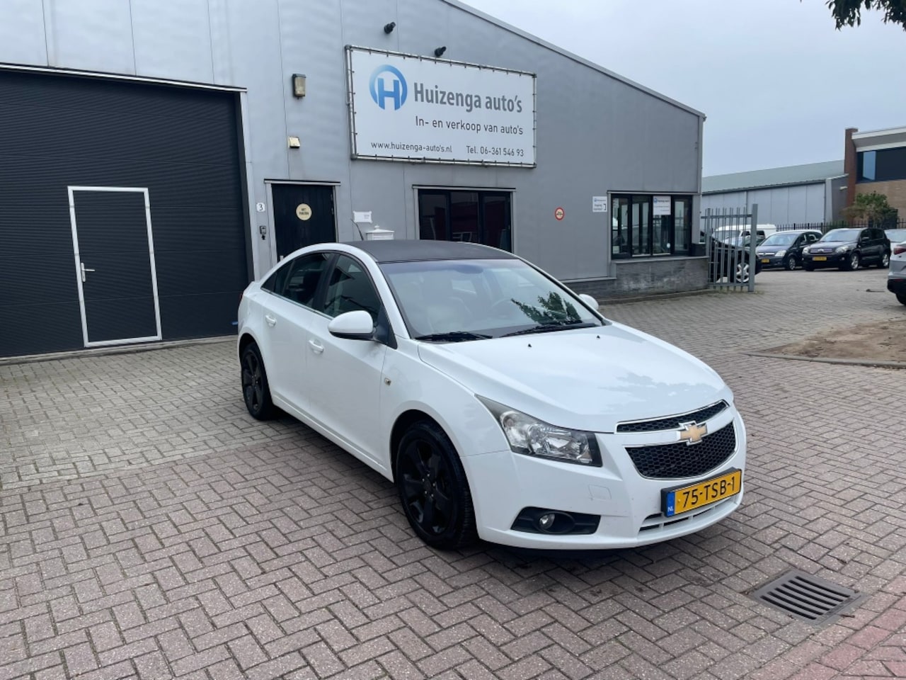 Chevrolet Cruze - 1.8 LT | Sedan| APK:03-03-2026 - AutoWereld.nl