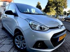 Hyundai i10 - 1.0i i-Drive