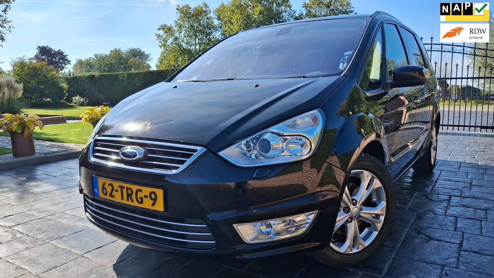 Ford Galaxy - 2.0 SCTi Titanium 203pk Automaat 7 pers Dealer onderhoud Inruil Mogelijk - AutoWereld.nl