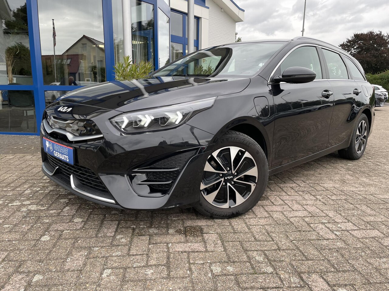 Kia Cee'd Sportswagon - Ceed 1.6 GDI PHEV DynamicLine | Dealer onderhouden, 1e eigenaar, Navigatie, Carplay, LED, - AutoWereld.nl