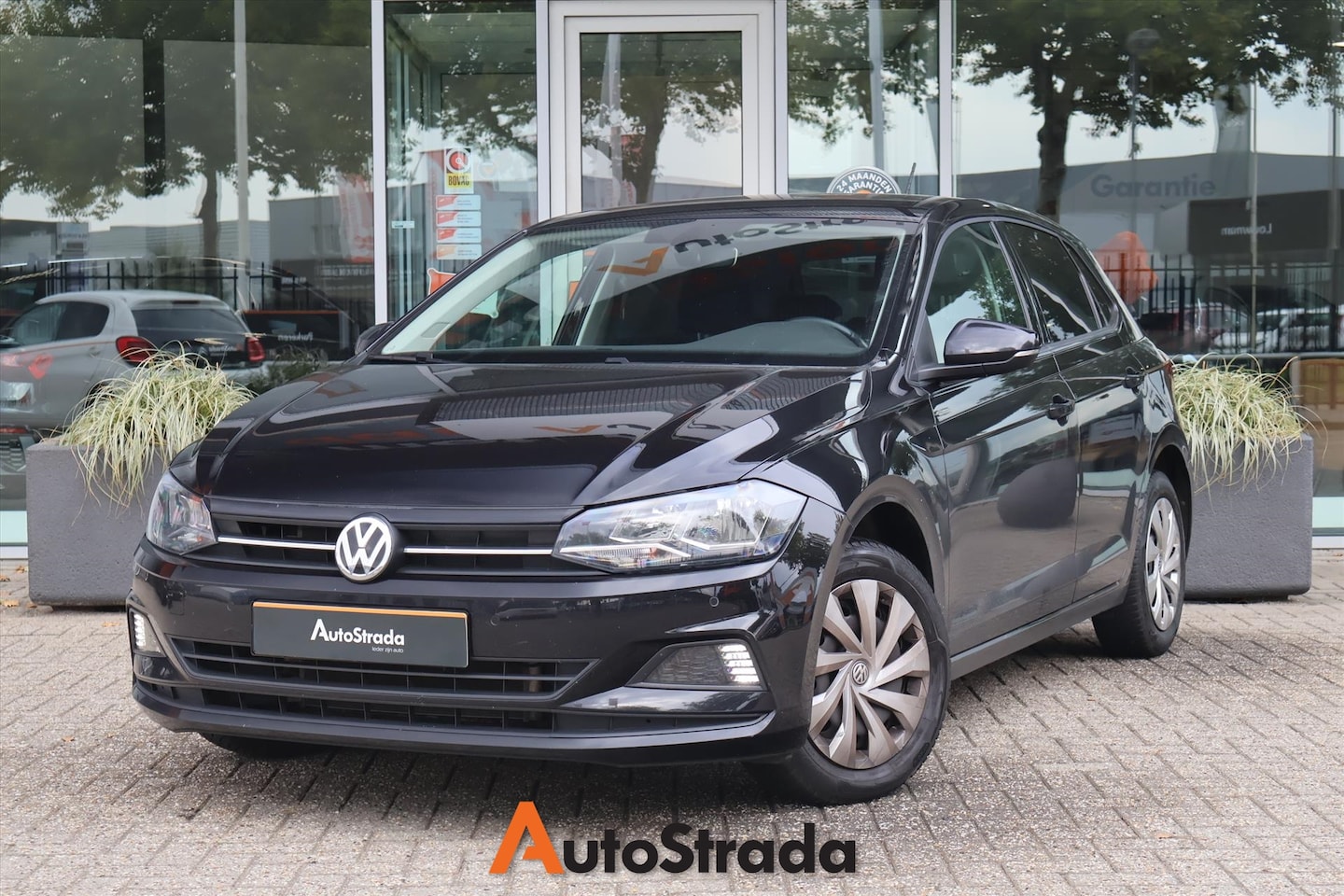 Volkswagen Polo - 1.0 Comfortline TSI 95pk | Carplay | Climate | Stoelverwarming | Adaptive | Sensoren - AutoWereld.nl