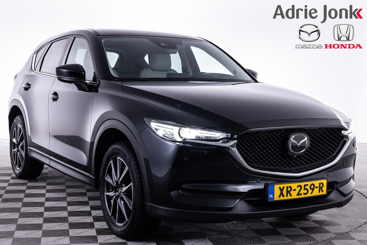 Mazda CX-5 - 2.0 SkyActiv-G 165 GT-M AUTOMAAT | TREKHAAK | APPLE CARPLAY | | DODEHOEK DETECTIE | LEDER - AutoWereld.nl
