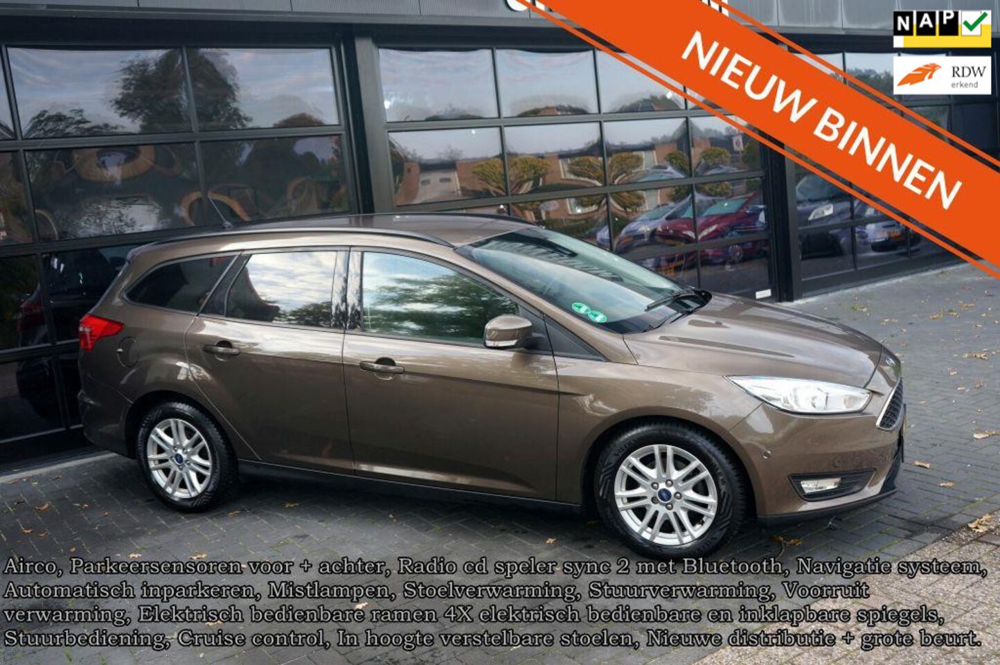 Ford Focus Wagon - 1.0 Trend 1.0 Trend, Navi, CC, PDC, Aut inparkeren, Winterpakket - AutoWereld.nl