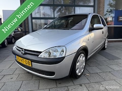 Opel Corsa - 1.4-16V Sport / Nieuwe apk / 132.000Km Clima