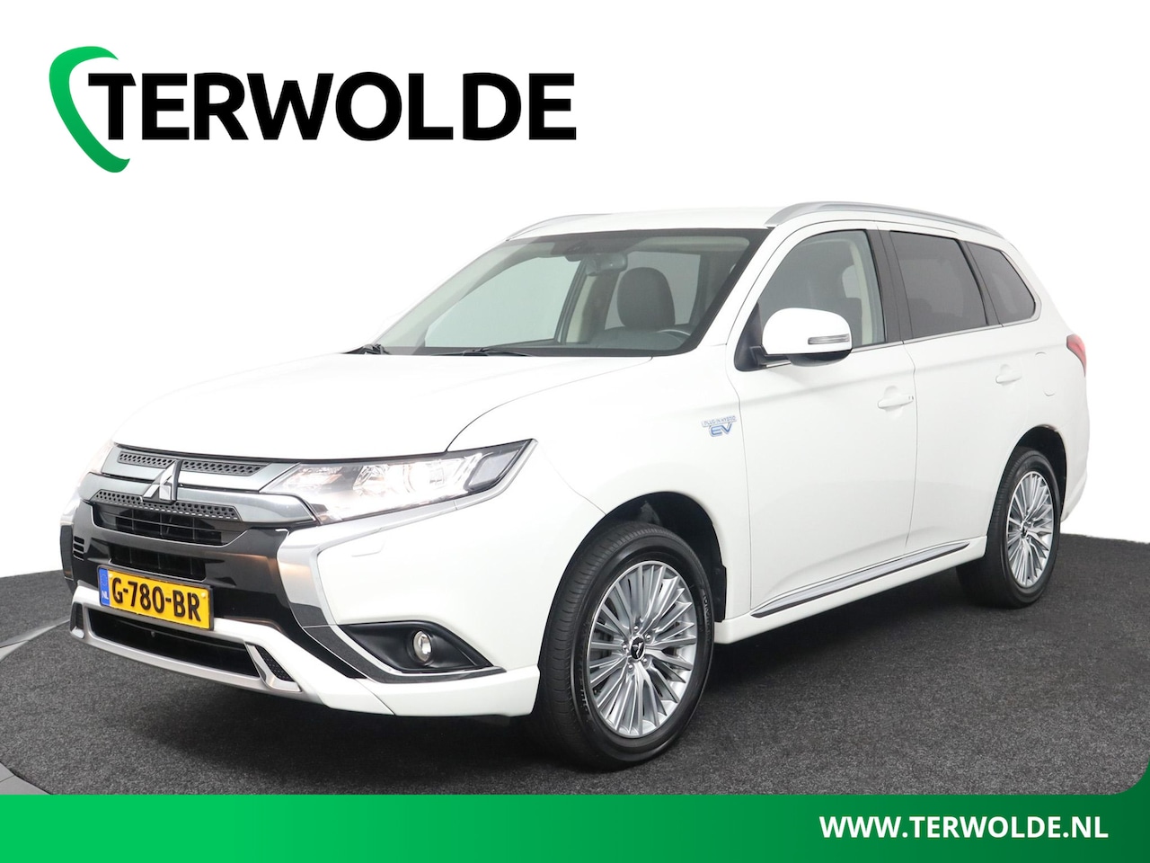 Mitsubishi Outlander - 2.4 PHEV Pure+ | Parkeercamera | Apple Carplay/Android Auto | Stoelverw. | - AutoWereld.nl