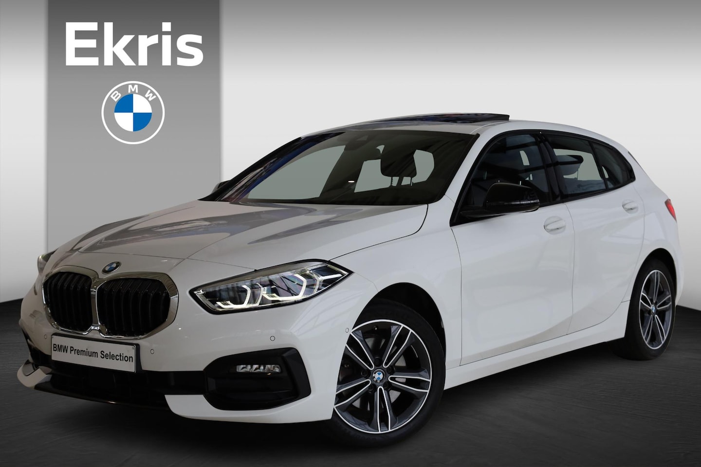 BMW 1-serie - 118i Executive Edition | Sportstoelen | Driving Assistant | Voorstoelen Verwarmd | Elektri - AutoWereld.nl