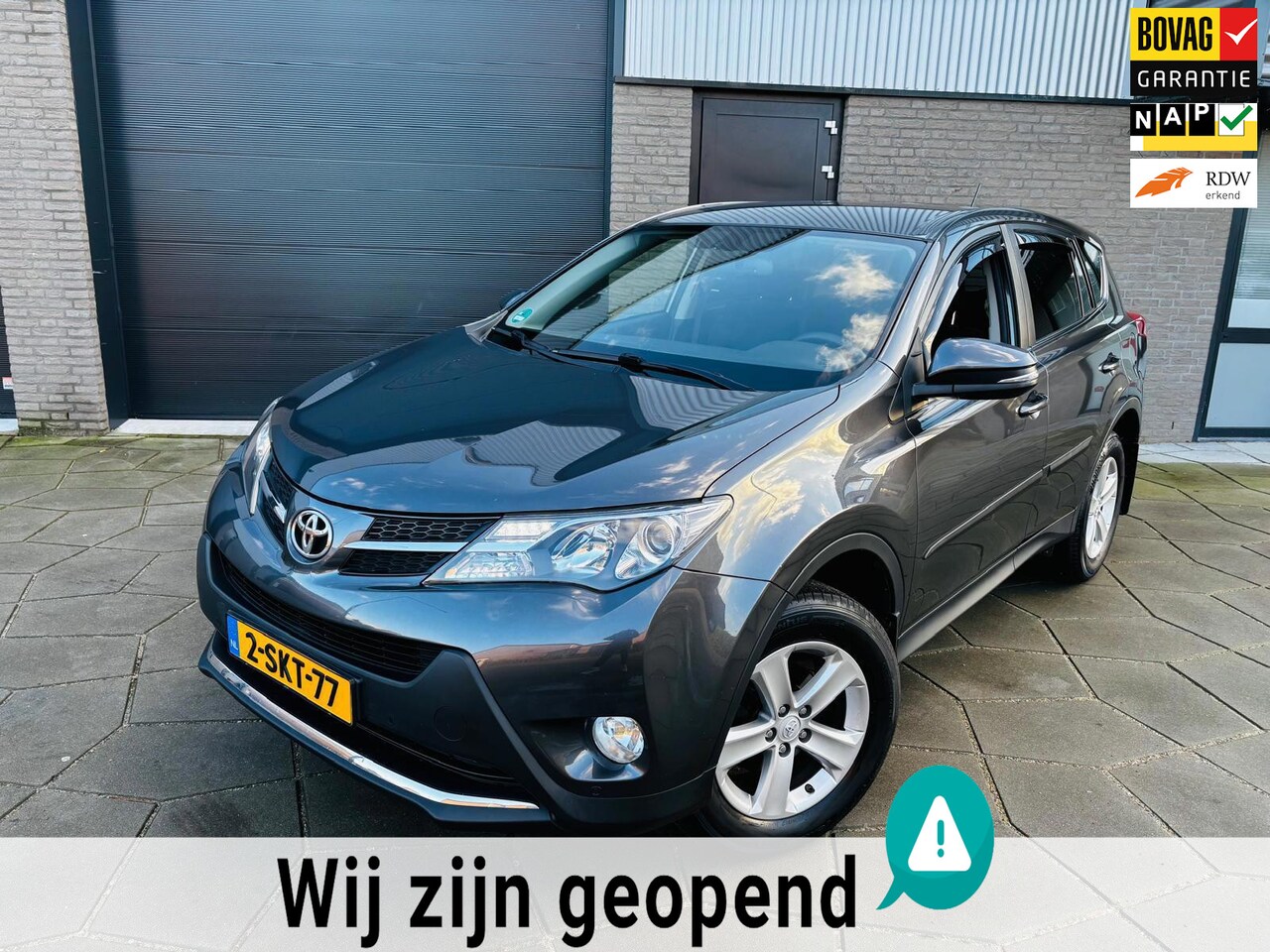 Toyota RAV4 - 2.0 Dynamic 4WD |4X4 |AUTOMAAT|Airco| grote wielen| TREKHAAK| - AutoWereld.nl