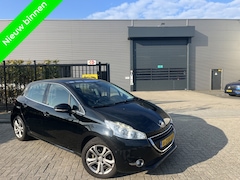 Peugeot 208 - 1.6 BlueHDi Parkeersensor Panorama