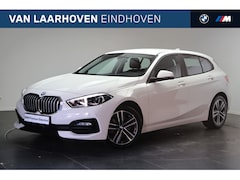 BMW 1-serie - 118i High Executive Automaat / Sportstoelen / Achteruitrijcamera / LED / Live Cockpit Prof