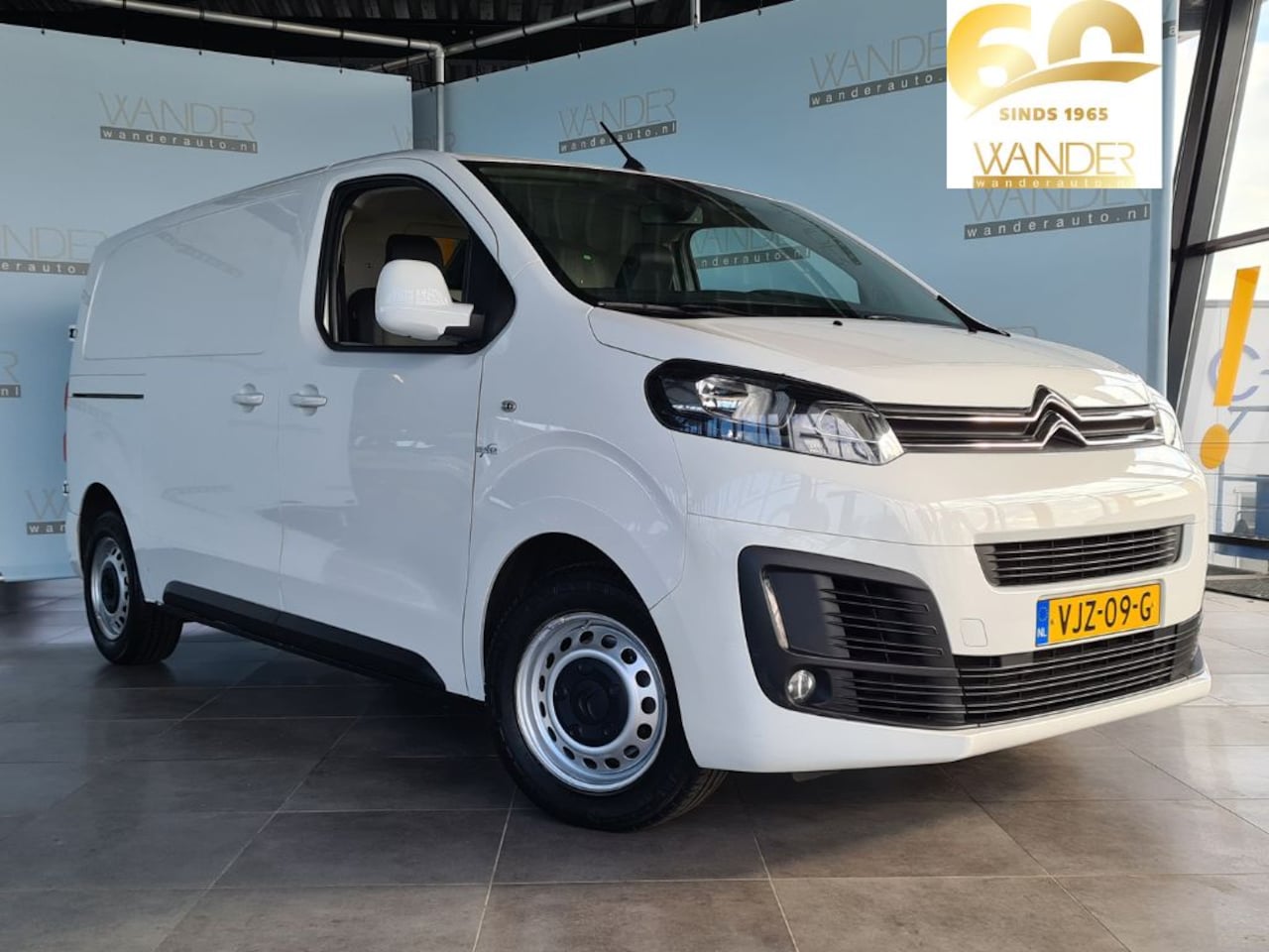 Citroën Jumpy - 2.0 BlueHDI 120 M Club L2H1 /Schuifdeur links en rechts/Trekhaak/Parkeersensoren achter/Ai - AutoWereld.nl