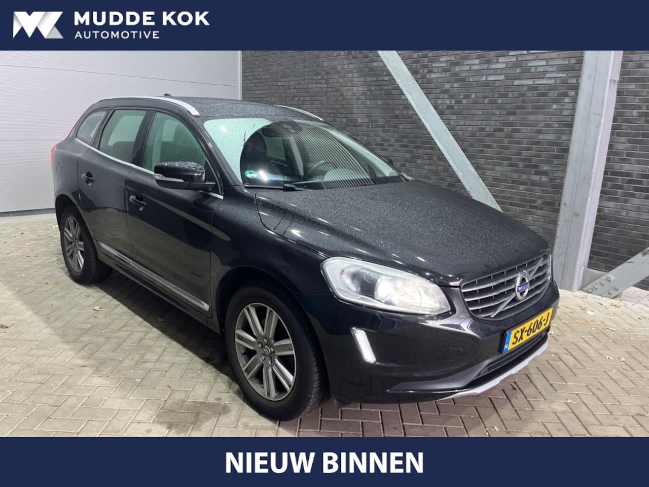 Volvo XC60 - D4 FWD Polar+ | Automaat | Panoramadak | Trekhaak | Leder | Xenon | 18 Inch - AutoWereld.nl