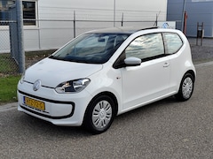 Volkswagen Up! - 1.0 move up " Panoramadak "