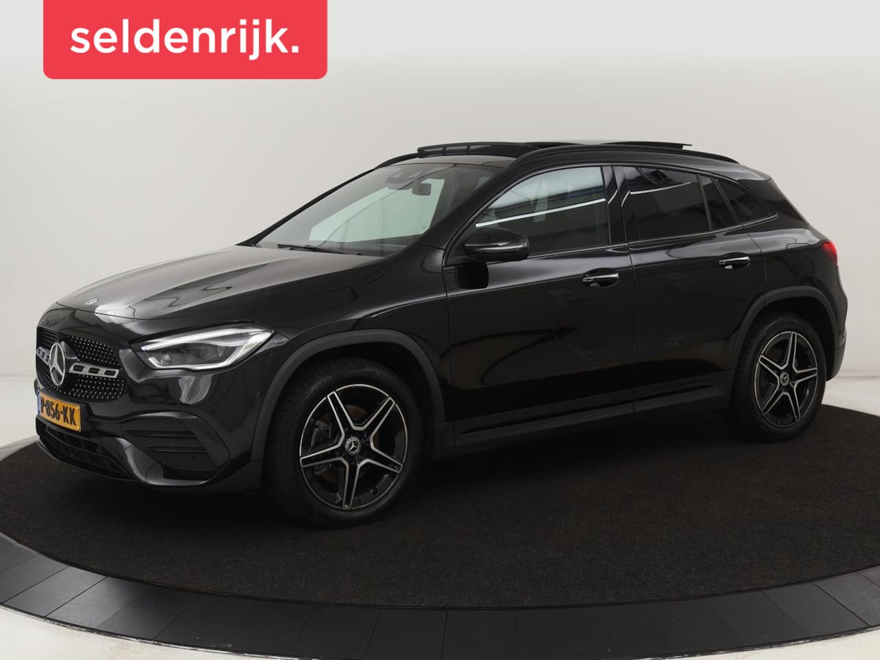 Mercedes-Benz GLA-Klasse - 250 e AMG Luxury Line | Panoramadak | Trekhaak | Stoelverwarming | Sfeerverlichting | Keyl - AutoWereld.nl