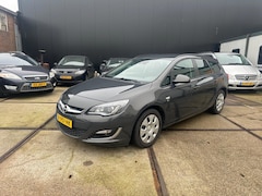 Opel Astra Sports Tourer - 1.4 Turbo Design Edition