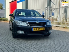 Skoda Octavia Combi - 1.2 TSI Elegance Clima/Cruise/PDC/ APK