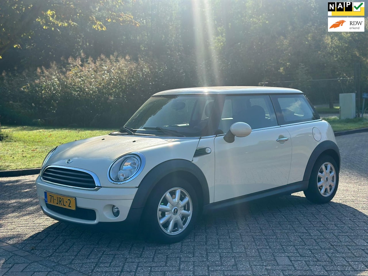 MINI One - Mini 1.4 Business Line/AIRCO/CRUISE/NAVI - AutoWereld.nl