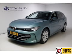Volkswagen Passat Variant - 1.5 eHybrid Business 204 PK | Facelift | Travel assist | Stoel &stuurverw. | Elec. klep |