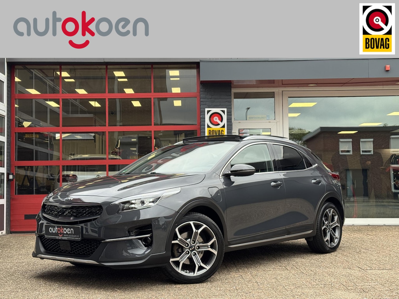 Kia XCeed - 1.6 GDi PHEV ExecutiveLine *PANO/LEDER/NAVI* - AutoWereld.nl