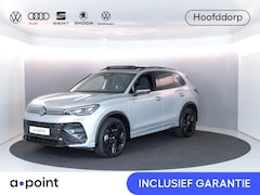 Volkswagen Tiguan - 1.5 eHybrid R-Line Edition 204 PK PHEV | Verlengde garantie | Panorama dak | Trekhaak | Bl