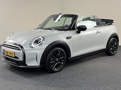 MINI Cabrio - 1.5 Cooper Maximise Automaat 136 PK Harmon Cardon / Sportstoelen / Camera / Navi / Stoel
