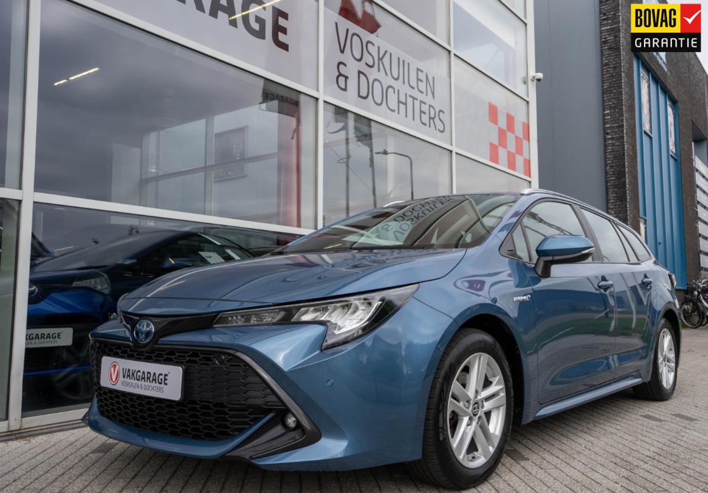 Toyota Corolla Touring Sports - 1.8 Hybrid Dynamic |Trekhaak | Camera - AutoWereld.nl