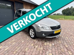 Skoda Roomster - 1.2 TSI Tour.MOOIE AUTO MET VEEL RUIMTE EN TECHNISCH SUPER, DEALER ONDERHOUDEN